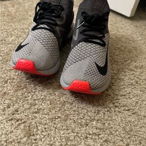 Nike Air 270 Knit Men’s 10.5